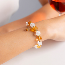 Load image into Gallery viewer, Honey Citrine x Crackled Clear Quartz Crystal Bracelet