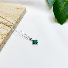 Load image into Gallery viewer, Malachite Crystal Clover S925 Necklace