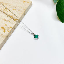 Load image into Gallery viewer, Malachite Crystal Clover S925 Necklace