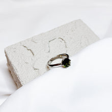 Load image into Gallery viewer, Moldavite Crystal S925 Ring