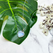 Load image into Gallery viewer, Rainbow Moonstone Heart S925 Necklace