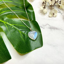 Load image into Gallery viewer, Rainbow Moonstone Heart S925 Necklace