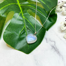 Load image into Gallery viewer, Rainbow Moonstone Heart S925 Necklace