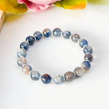 Load image into Gallery viewer, Iolite in Kyanite Crystal Bracelet