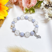 Load image into Gallery viewer, Blue Lace Agate x Frosted Quartz Crystal Bracelet