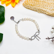 Load image into Gallery viewer, Freshwater Pearls Ribbon Charm Crystal Chain Bracelet