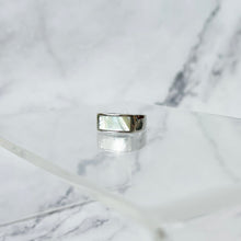 Load image into Gallery viewer, Freshwater Pearl Sterling Silver Ring