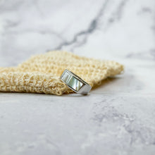 Load image into Gallery viewer, Freshwater Pearl Sterling Silver Ring