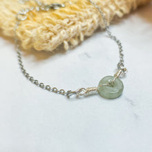Load image into Gallery viewer, Green Jade Donut (Stainless Steel Chain Bracelet)