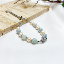 Load image into Gallery viewer, Princess Delphine (Green Jade, Freshwater Pearls) Clover Stainless Steel Slider Crystal Bracelet