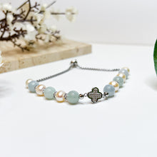 Load image into Gallery viewer, Princess Delphine (Green Jade, Freshwater Pearls) Clover Stainless Steel Slider Crystal Bracelet