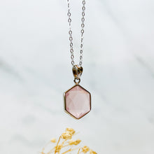 Load image into Gallery viewer, Rose Quartz Sterling Silver Necklace