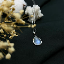 Load image into Gallery viewer, Rainbow Moonstone Sterling Silver Necklace
