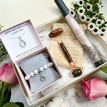 Load image into Gallery viewer, Mother's Day Giftset (Rainbow Moonstone Necklace)