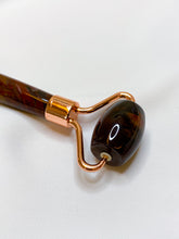Load image into Gallery viewer, Petrified Wood Face Roller