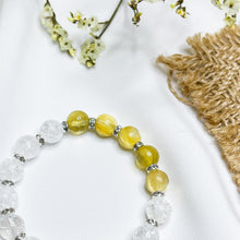 Load image into Gallery viewer, Muscovite x Frosted Clear Quartz