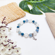 Load image into Gallery viewer, Twilight Blue (Blue Apatite, Blue Calcite, Clear Quartz) Crystal Bracelet
