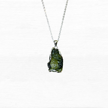 Load image into Gallery viewer, Raw Moldavite Crystal S925 Necklace
