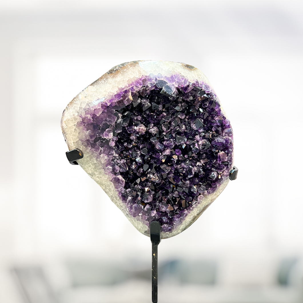 Amethsyt Geode with Stand (8.98kg)