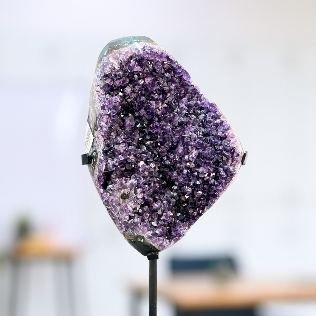 Amethsyt Geode with Stand (5kg)