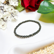 Load image into Gallery viewer, Faceted Pyrite Crystal Bracelet
