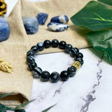 Load image into Gallery viewer, Eye Agate (Gold Plated Abacus) Crystal Bracelet
