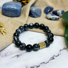 Load image into Gallery viewer, Eye Agate (Gold Plated Abacus) Crystal Bracelet
