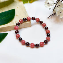 Load image into Gallery viewer, Mini Cherry (Garnet, Rhodonite) Crystal Bracelet
