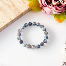 Load image into Gallery viewer, Iolite in Kyanite Crystal Bracelet
