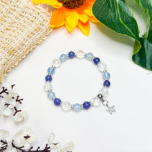 Load image into Gallery viewer, Pacific Blue (Tanzanite, Aquamarine, Clear Quartz) Crystal Bracelet
