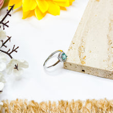 Load image into Gallery viewer, Emerald Crystal Sterling Silver S925 Adjustable Ring
