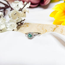 Load image into Gallery viewer, Emerald Crystal Sterling Silver S925 Adjustable Ring

