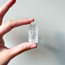 Load image into Gallery viewer, Clear Quartz Mini Tower
