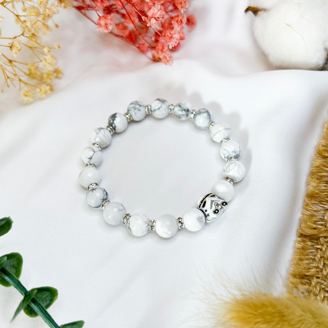 Howlite (w/ S925 Stormtrooper) Crystal Bracelet